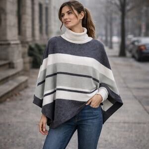 Barefoot Dreams Plus CozyChic UL Ocean Breeze Poncho Blue Water Multi Stripe NWT